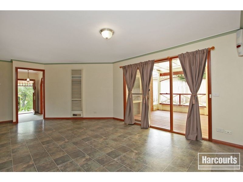 7 Union Avenue, Pakenham VIC 3810