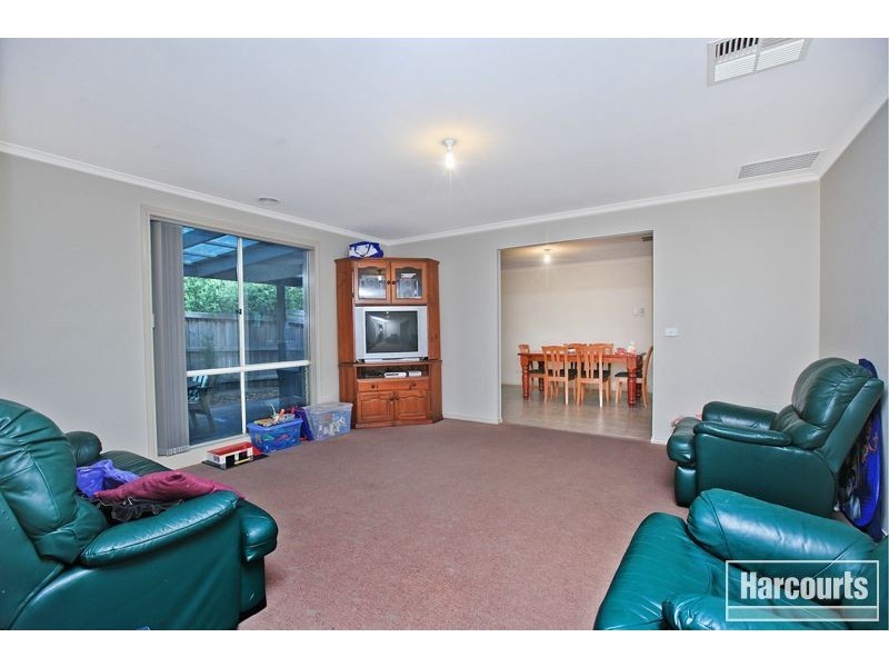20 Mikasa Place, Pakenham VIC 3810