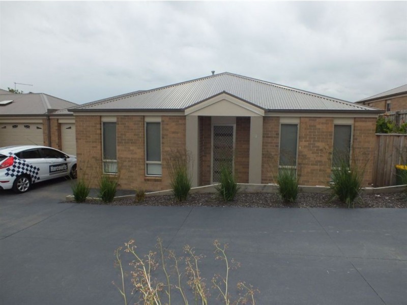 6/53 Ebony Drive, Pakenham VIC 3810
