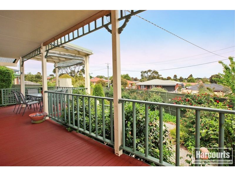 2A McCaffery Rise, Pakenham VIC 3810