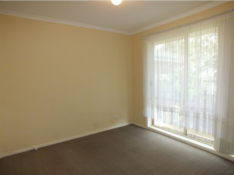 4 Brooke Court, Pakenham VIC 3810