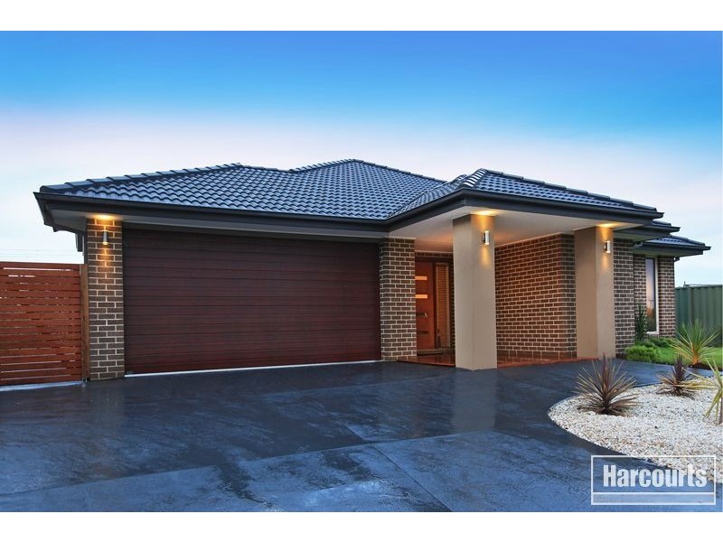 53 Moore Mews, Pakenham VIC 3810