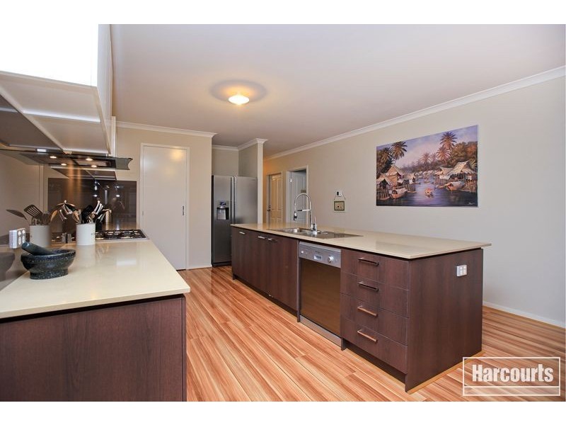 53 Moore Mews, Pakenham VIC 3810