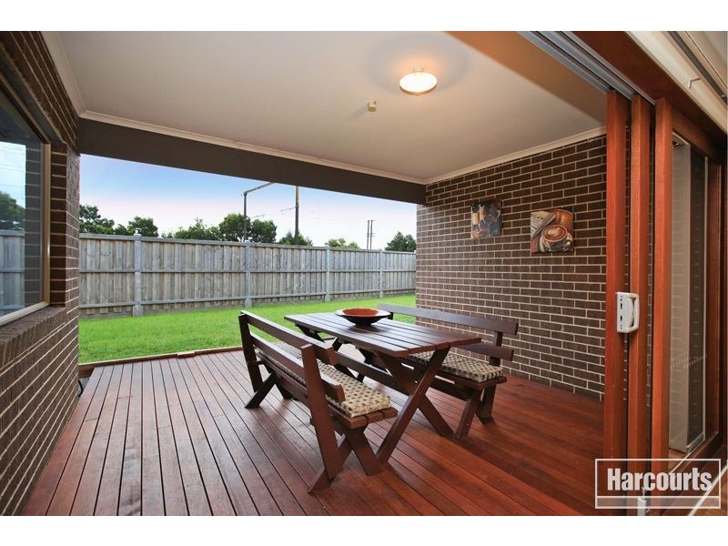 53 Moore Mews, Pakenham VIC 3810