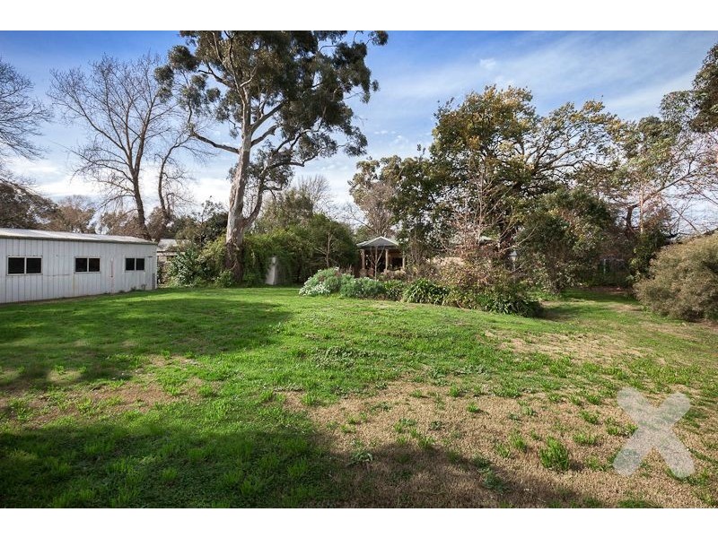 15 Pakenham Road, Pakenham VIC 3810