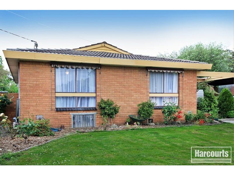 13 Station Street, Officer VIC 3809