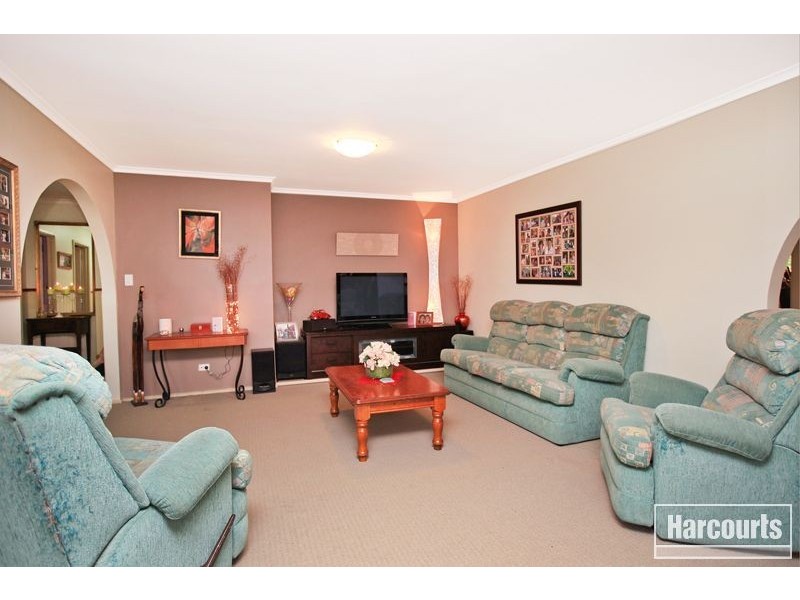 13 Station Street, Officer VIC 3809