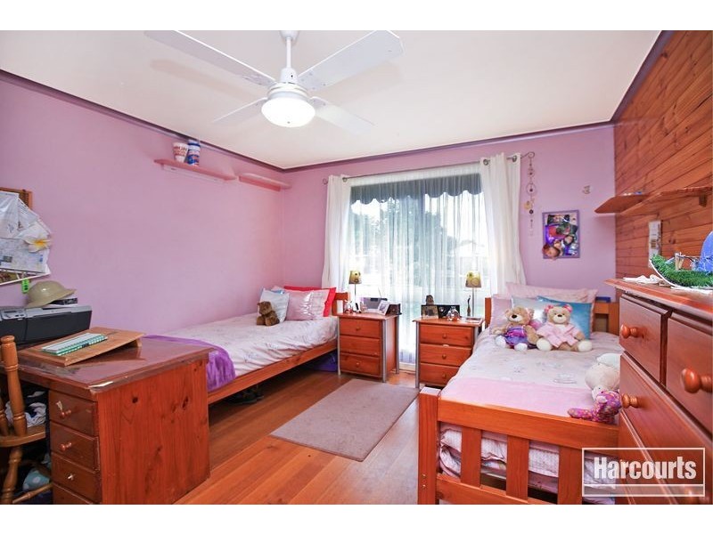 13 Station Street, Officer VIC 3809