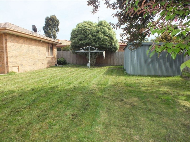 18 Atkins Road, Pakenham VIC 3810