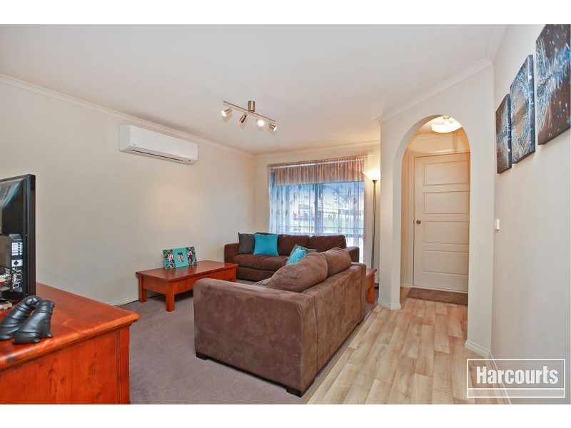 16 Jennifer Court, Pakenham VIC 3810