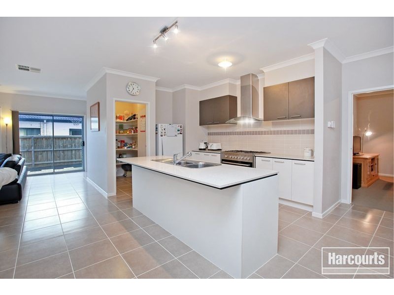 4 Goodenia Street, Officer VIC 3809