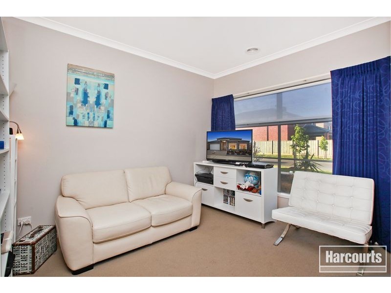 4 Goodenia Street, Officer VIC 3809
