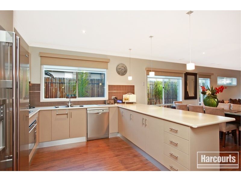 85 The Parkway, Pakenham VIC 3810