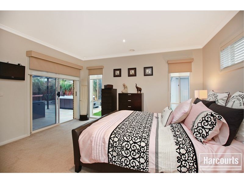 85 The Parkway, Pakenham VIC 3810
