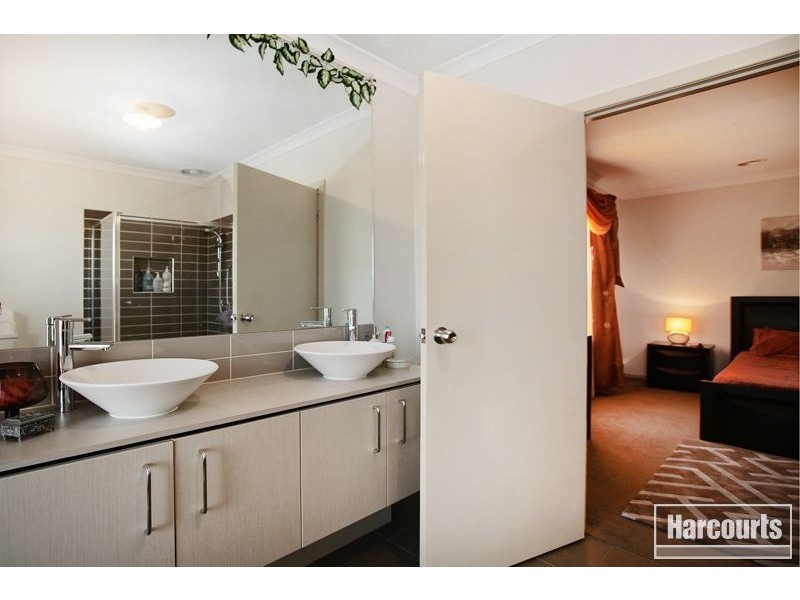 1 Scordia Place, Pakenham VIC 3810