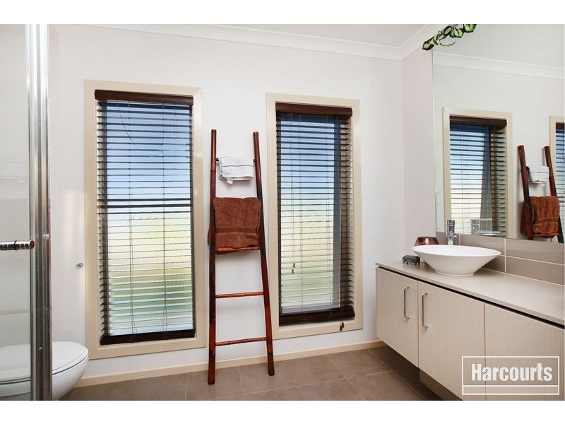 1 Scordia Place, Pakenham VIC 3810