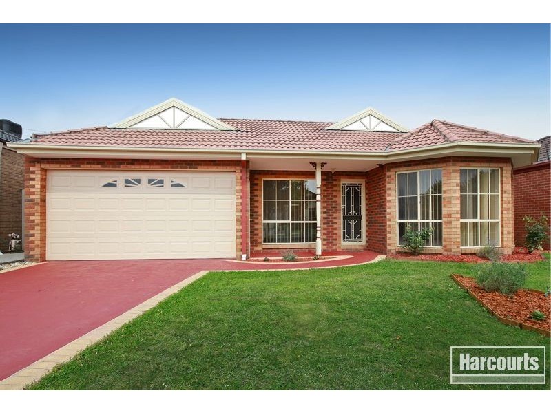 6 Benambra Close, Pakenham VIC 3810