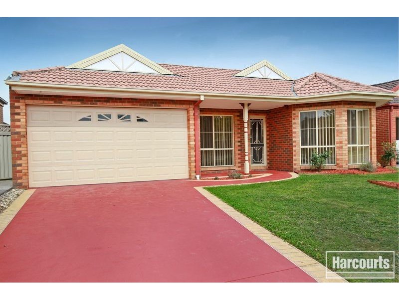 6 Benambra Close, Pakenham VIC 3810