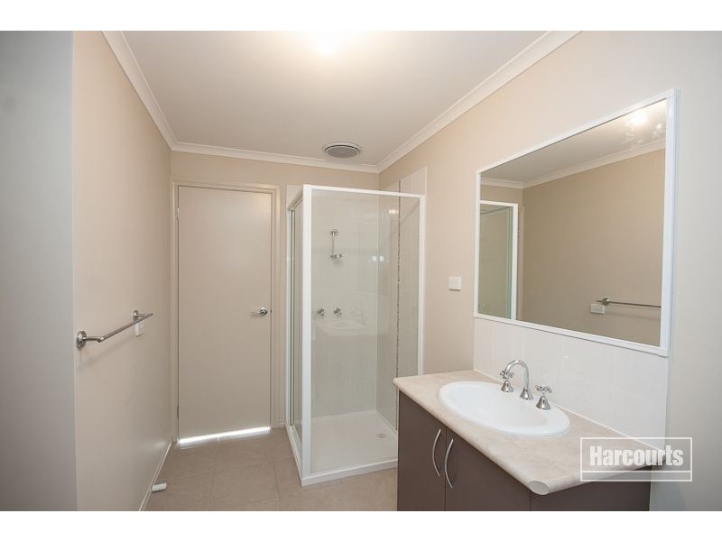 11a Ash Crescent, Pakenham VIC 3810