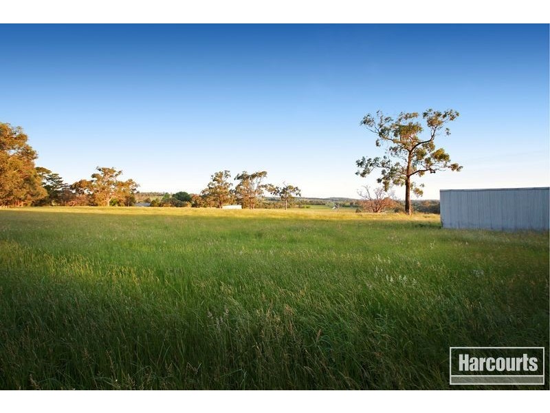 60 Moore Road, Nar Nar Goon VIC 3812