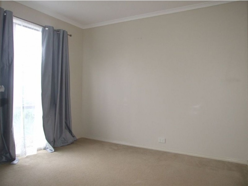 16 Stringy Bark Circuit, Pakenham VIC 3810