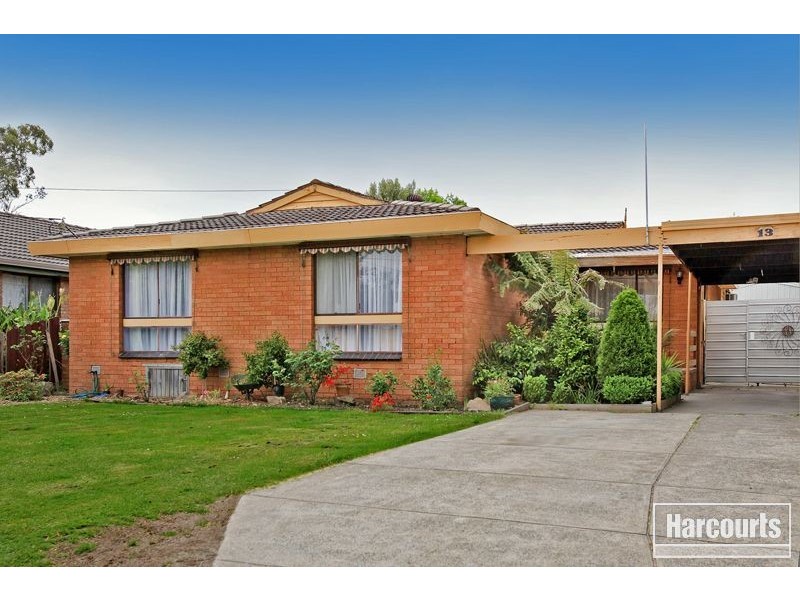 13 Station Street, Officer VIC 3809