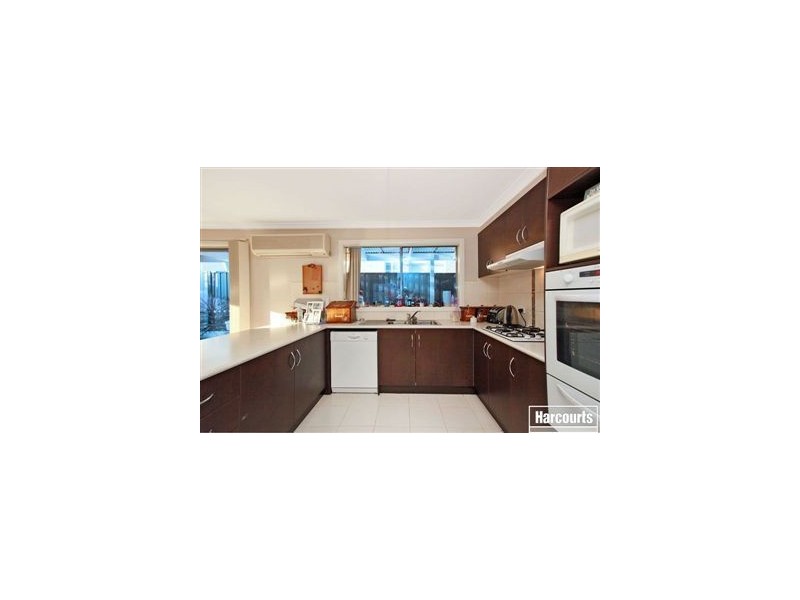 124 Windermere Boulevard, Pakenham VIC 3810