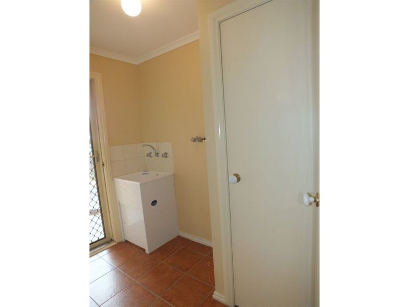 44 Balmoral Way, Pakenham VIC 3810