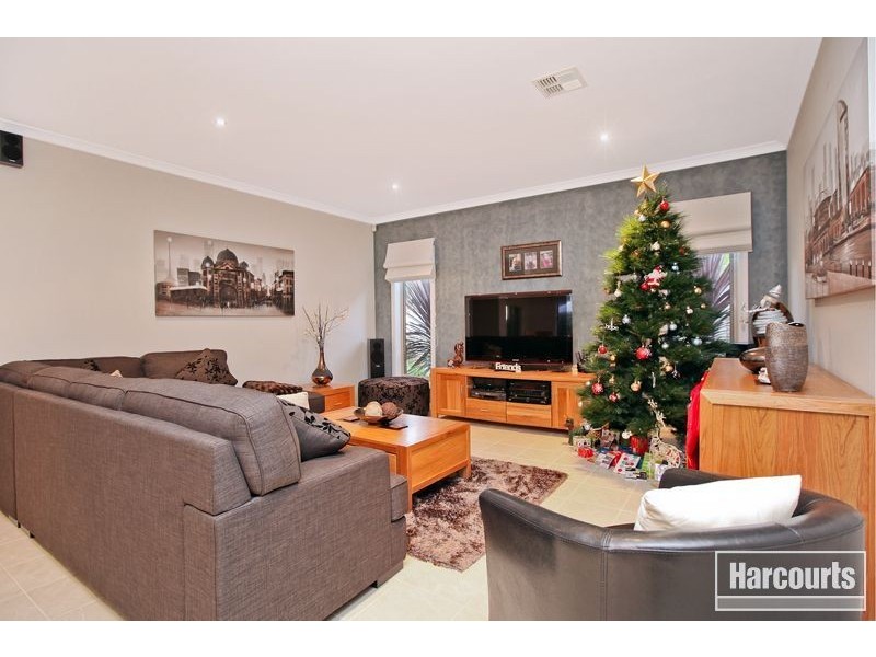 11 Twynam Place, Pakenham VIC 3810