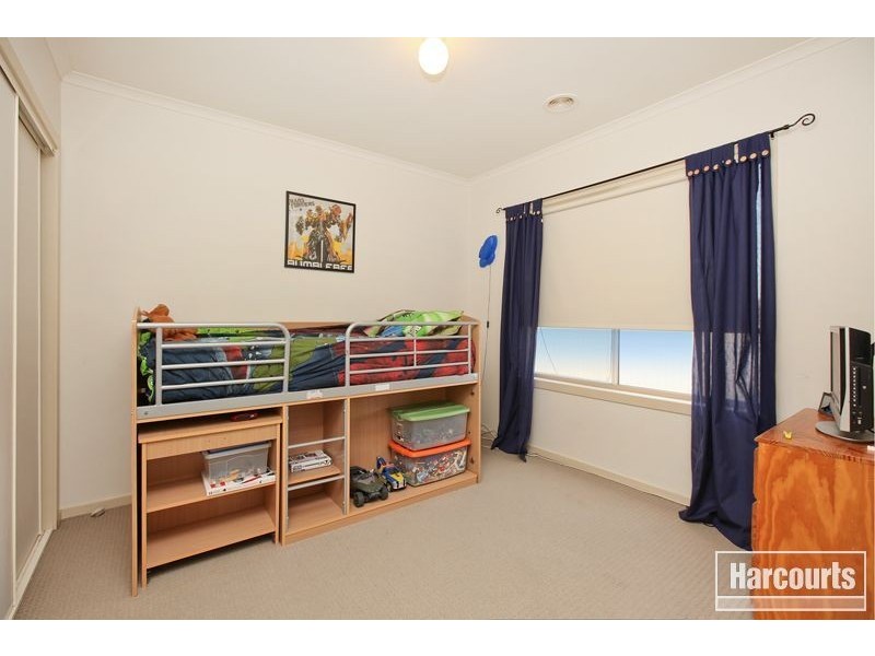 1 Azure Court, Pakenham VIC 3810