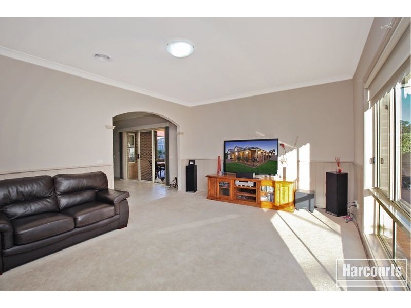 7 Federation Court, Pakenham VIC 3810