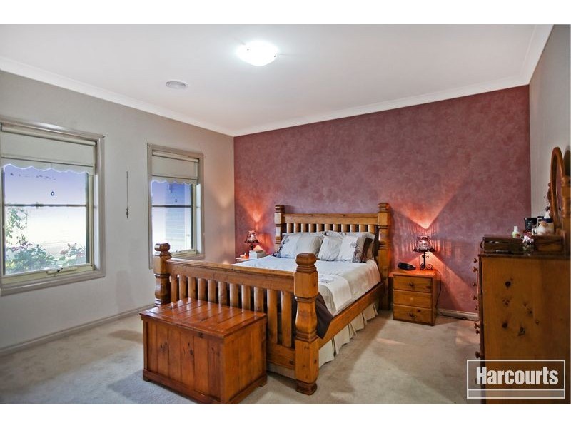 7 Federation Court, Pakenham VIC 3810