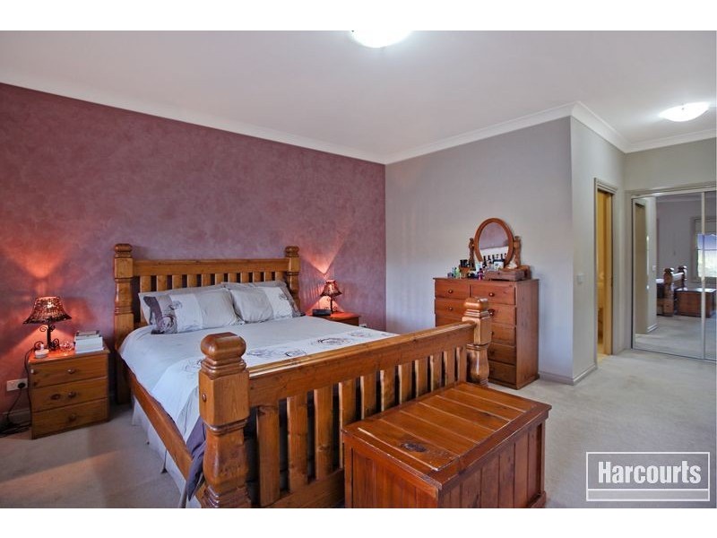 7 Federation Court, Pakenham VIC 3810