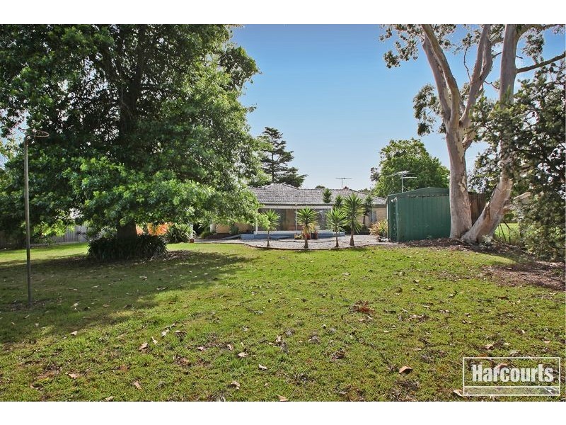 74 Toomuc Valley Road, Pakenham VIC 3810