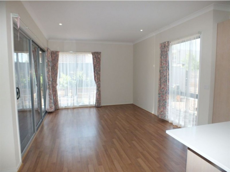 23 Kilburn Place, Pakenham VIC 3810