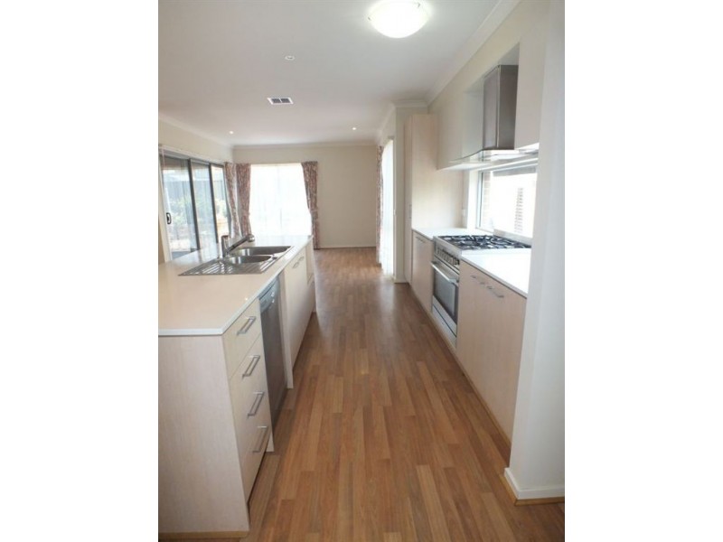 23 Kilburn Place, Pakenham VIC 3810