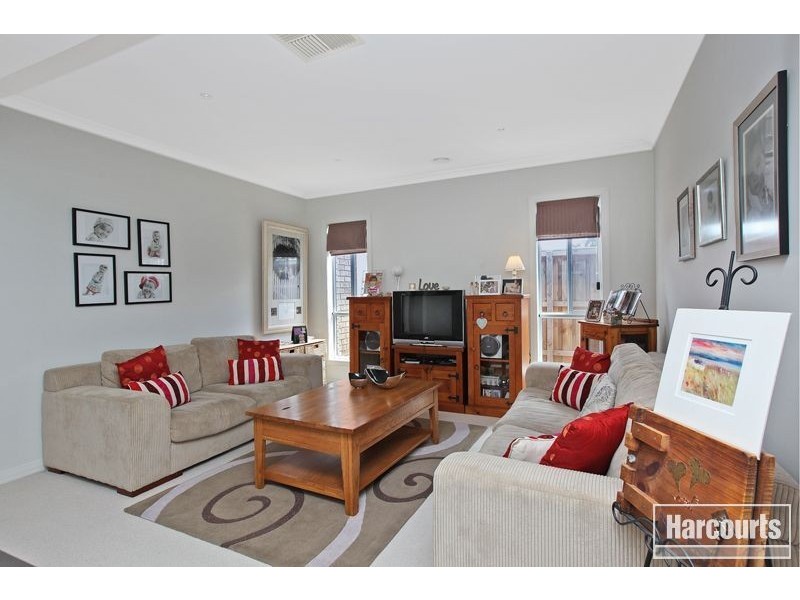 3 Kosta Boda Boulevard, Pakenham VIC 3810