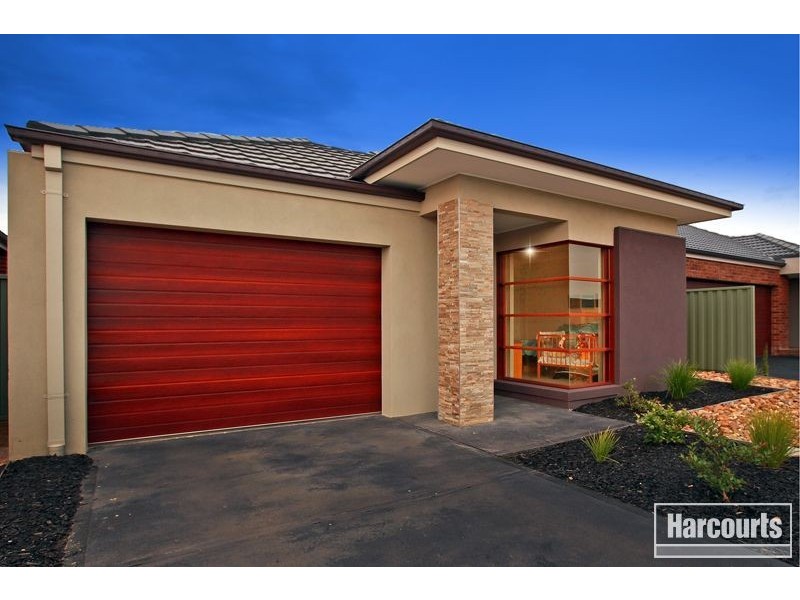 35 Edmund Street, Pakenham VIC 3810