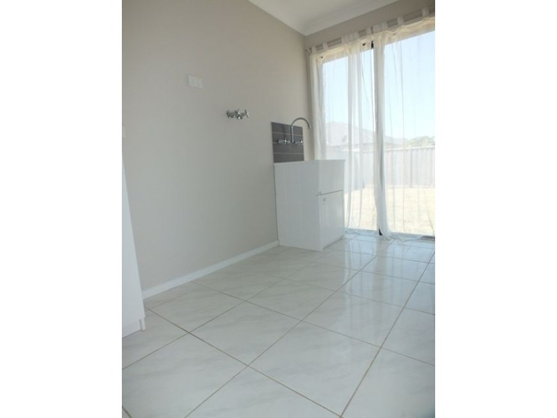 47 Greendale Blvd, Pakenham VIC 3810