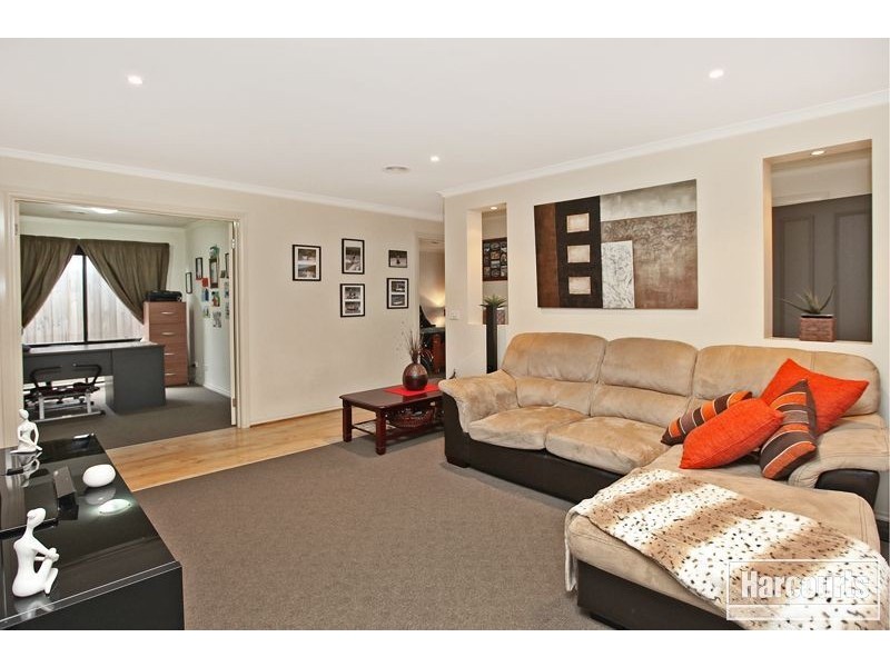 56 Storey Drive, Pakenham VIC 3810