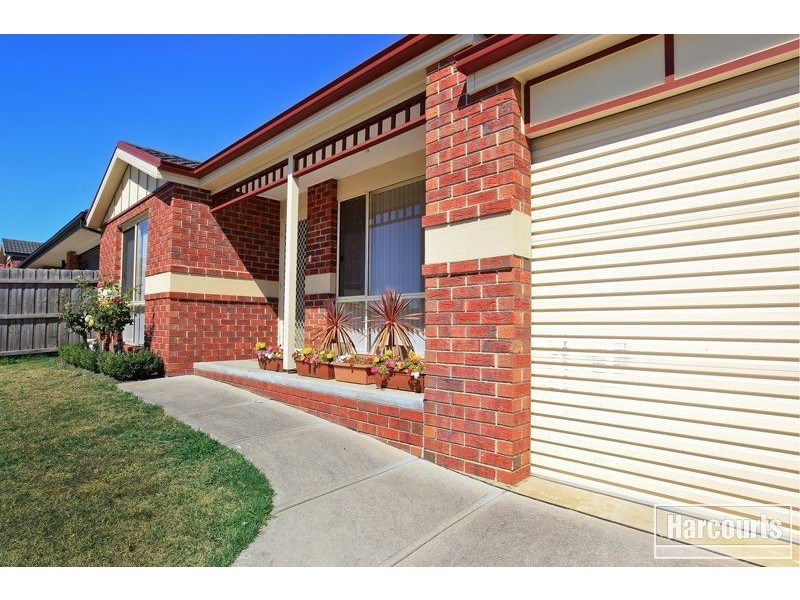 35 Tuscany Rise, Pakenham VIC 3810