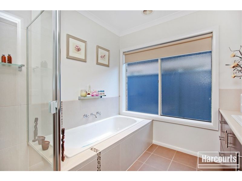 85 The Parkway, Pakenham VIC 3810