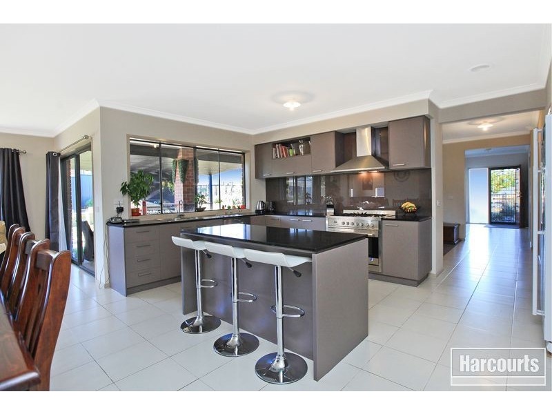 112 Windermere Boulevard, Pakenham VIC 3810