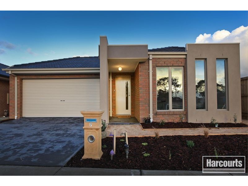 7 Verve Drive, Officer VIC 3809