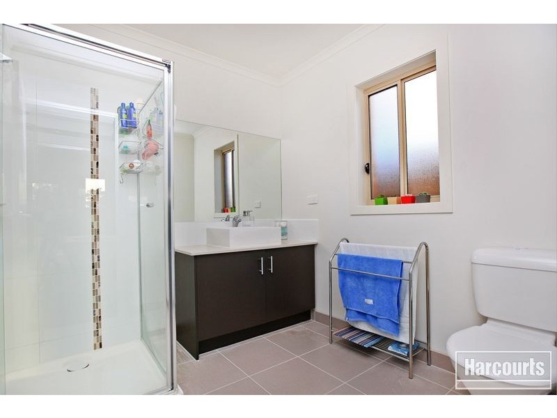 7 Verve Drive, Officer VIC 3809