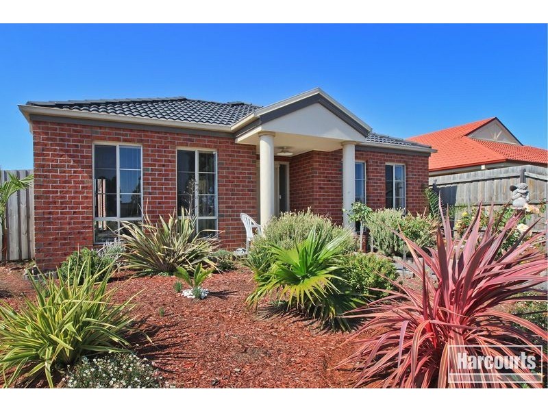 50 Sandalwood Drive, Pakenham VIC 3810