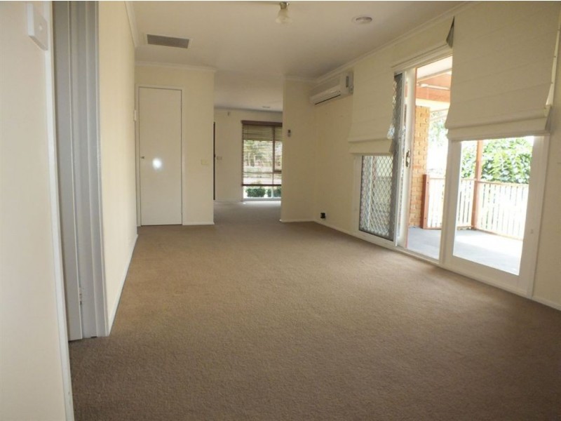 55 Murphy Road, Pakenham VIC 3810