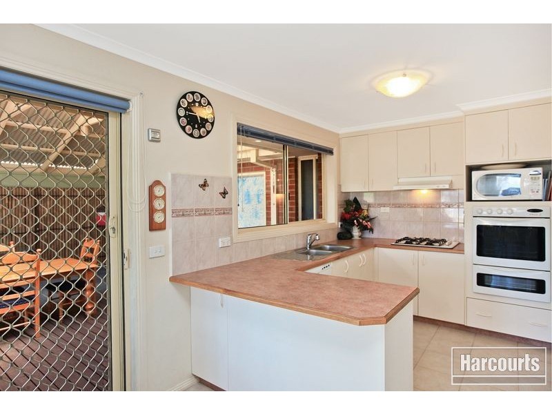 18 Jamie Court, Pakenham VIC 3810