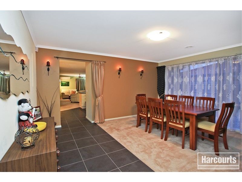 16 Bermer Court, Narre Warren South VIC 3805