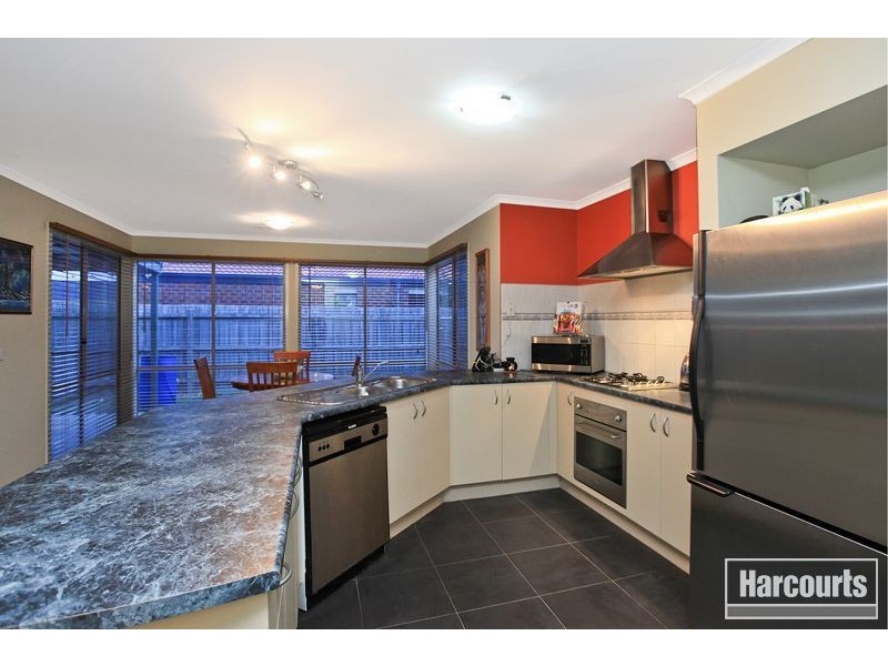 16 Bermer Court, Narre Warren South VIC 3805